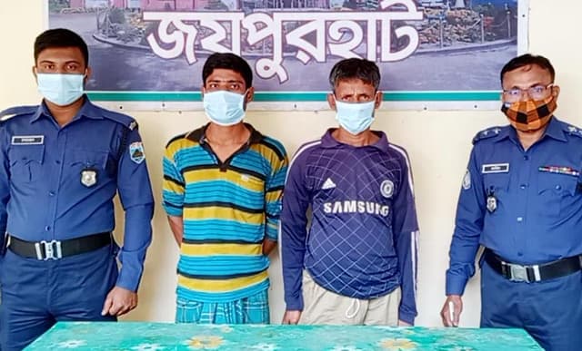 অবৈধভাবে ভারতে প্রবেশকালে দুই বাংলাদেশী আটক