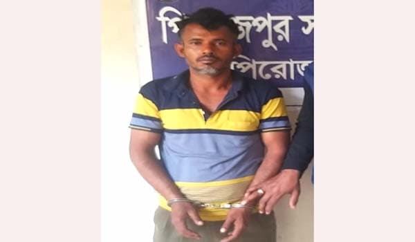 পিরোজপুরে আলোচিত এহ্সান গ্রুপের কর্মচারী মাদারীপুর থেকে গ্রেপ্তার