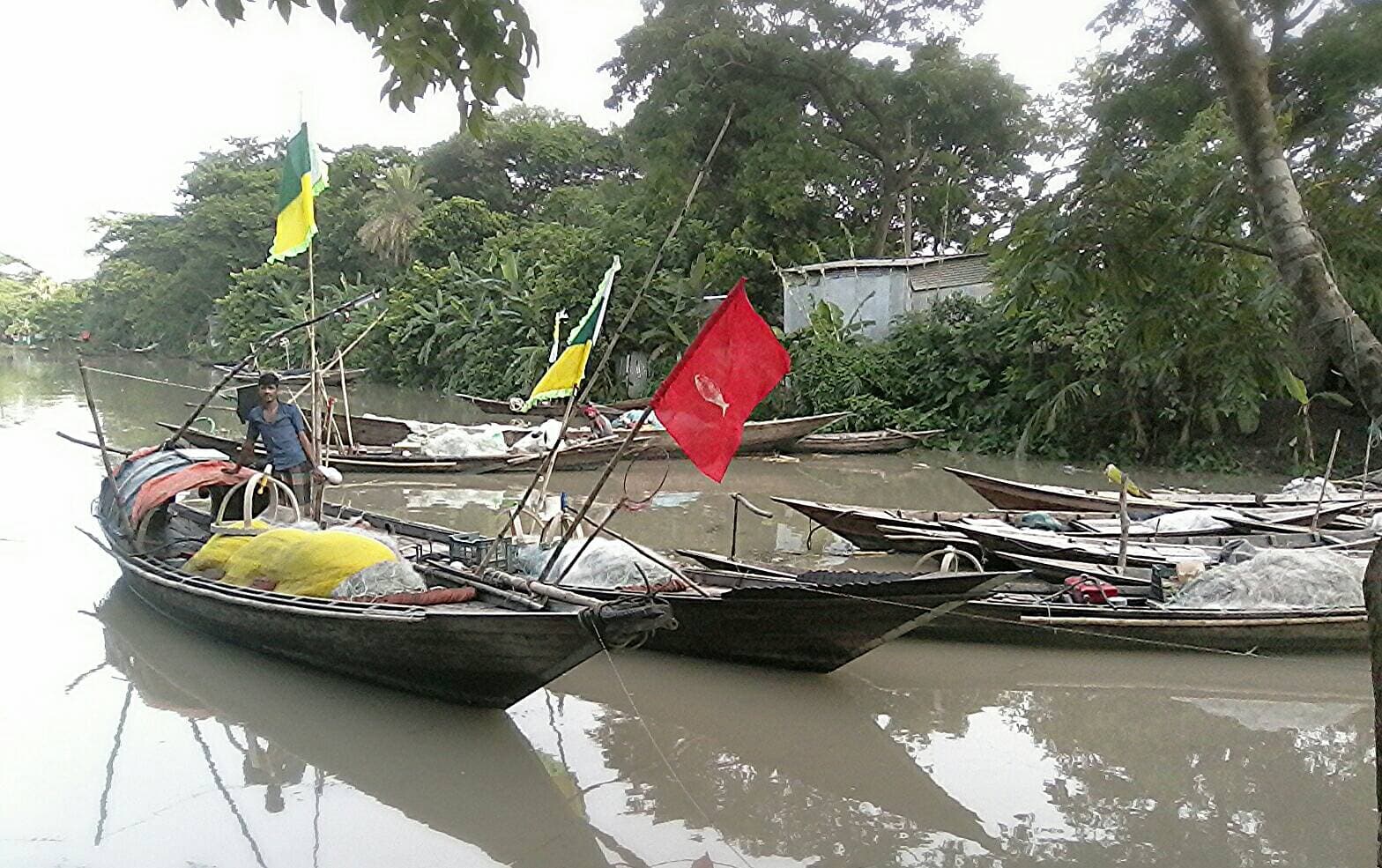 হিজলায় ইলিশ অভয়াশ্রমে দুমাস মাছ ধরা বন্ধ থাকবে