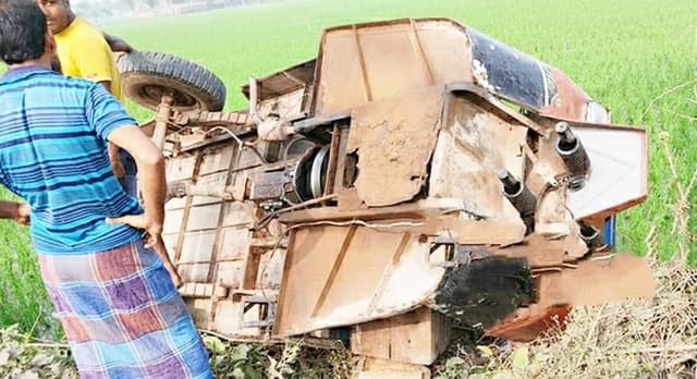 ইঞ্জিন চালিত লাটা হাম্বা চালানো শিখতে গিয়ে প্রাণ গেল যুবকের