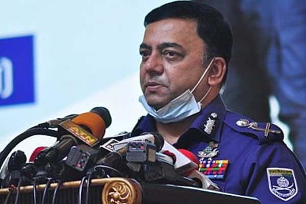 যারা পুলিশের সমালোচনা করে তাদের মুখে ছাই পড়ুক : আইজিপি