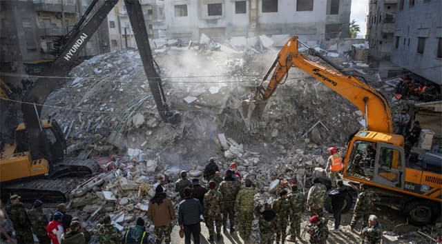 তুরস্ক ও সিরিয়ায় নিহত ৫২ হাজার ছাড়াল