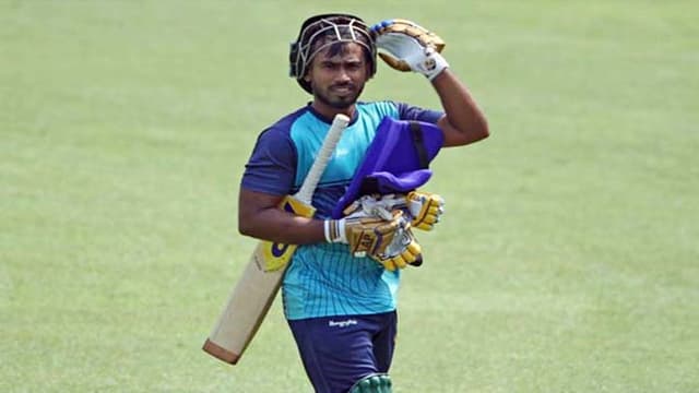 টি-টোয়েন্টিতে অভিষেক হতে পারে মুনিমের