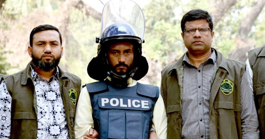 শেখ হাসিনাকে হত্যাচেষ্টা: ছদ্মবেশে ২১ বছর লুকিয়ে ছিলেন আজিজুল