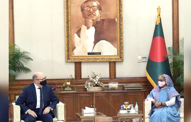 করোনা পরিস্থিতি দেশে নিয়ন্ত্রণে: প্রধানমন্ত্রী