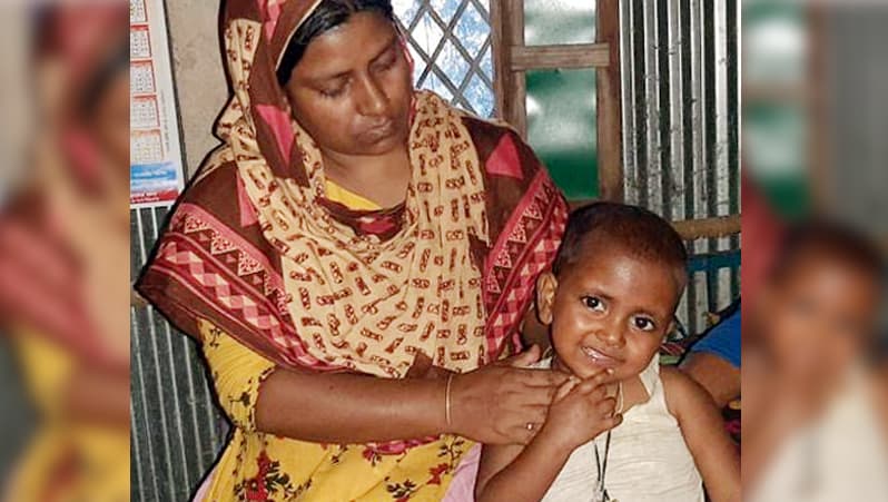 আপনার সামান্য সহায়তায় বাঁচতে পারে শিশু ইয়াসিন