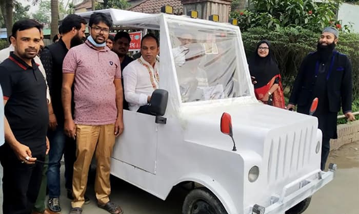 আড়াই লাখ টাকায় জিপগাড়ি বানিয়ে চমক নরসিংদীর কাউছারের