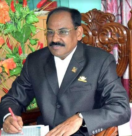 ট্যাক্সের হিসাব চাওয়ায় অফিস করেন না তাহেরহুদা ইউপি চেয়ারম্যান!