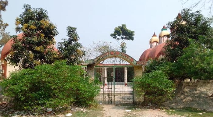 কালের স্বাক্ষী আশাশুনির বুধহাটা দ্বাদশ শিব ও কালিমন্দির