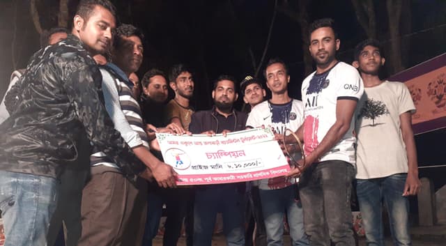 নেছারাবাদে অমর একুশে ব্যাডমিন্টন টুর্নামেন্ট অনুষ্ঠিত