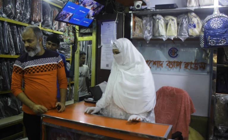 নওগাঁয় এখন অনেকের জন্য অনুকরণীয় সুইটি