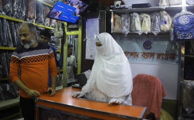 নওগাঁয় এখন অনেকের জন্য অনুকরণীয় সুইটি