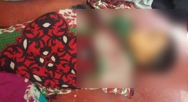 কালিগঞ্জে ইঞ্জিন ভ্যানের চাকায় পিষ্ট হয়ে শিশুর মৃত্যু