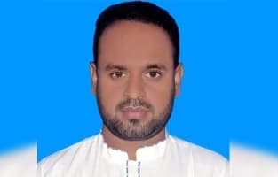 মা-বাবাকে পিটিয়ে বাড়ি থেকে বের করে দিলেন ইউপি সদস্য!