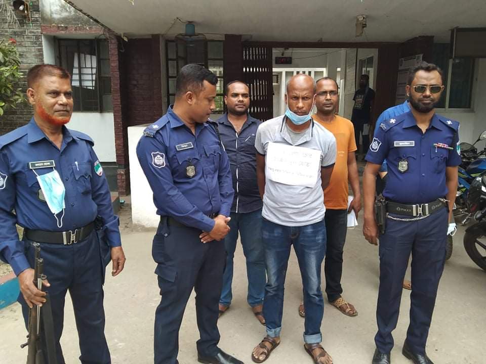 মোটরসাইকেল চোর চক্রের মূল হোতা আটক