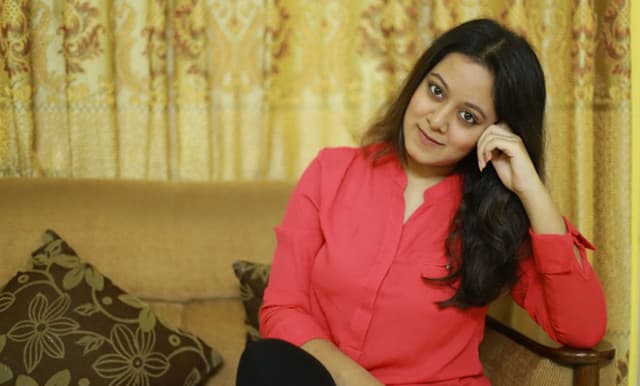 দীঘির বিরুদ্ধে মামলা
