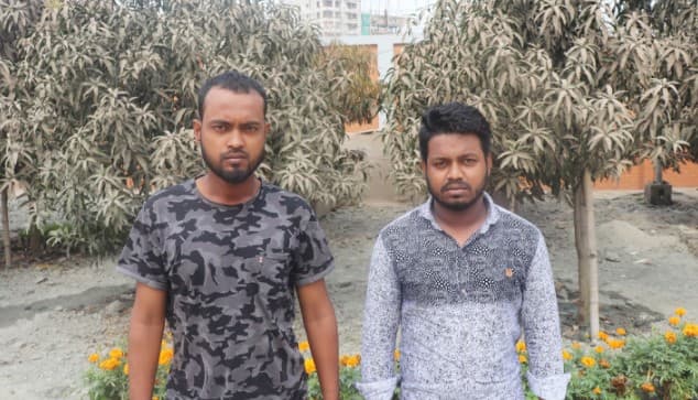 নীলক্ষেতে এসএসসি থেকে মাস্টার্সের সার্টিফিকেট তৈরি করতেন তারা!