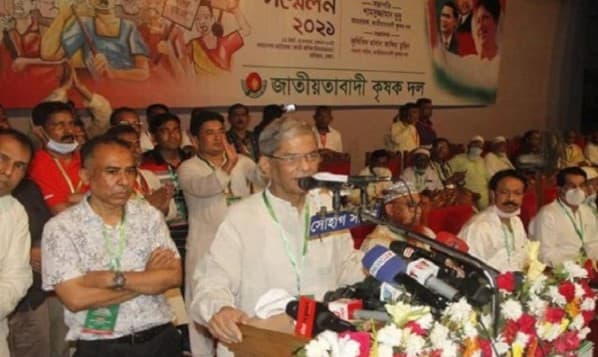 বাংলাদেশে কঠিন হয়ে পড়ছে খালেদার চিকিৎসা: ফখরুল