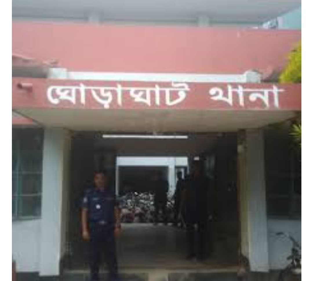 ঘোড়াঘাটে চালককে ছুরিকাঘাত করে মাইক্রোবাস ছিনতাই