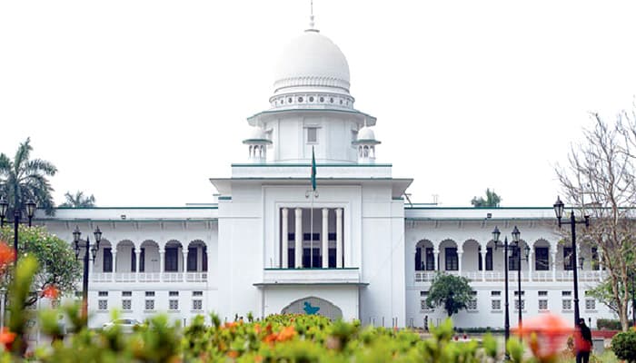 পি কে কাণ্ডে ৬৭ ইমিগ্রেশন পুলিশের তালিকা হাইকোর্টে