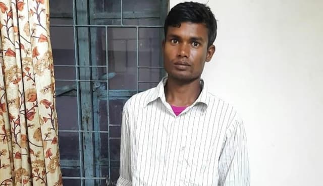যৌতুকের দাবীতে স্ত্রীকে পিটিয়ে হত্যার অভিযোগে স্বামী আটক