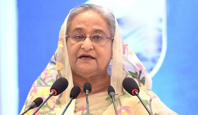 বিমানবন্দরের সম্প্রসারণ কাজ দ্রুত করার তাগিদ প্রধানমন্ত্রীর