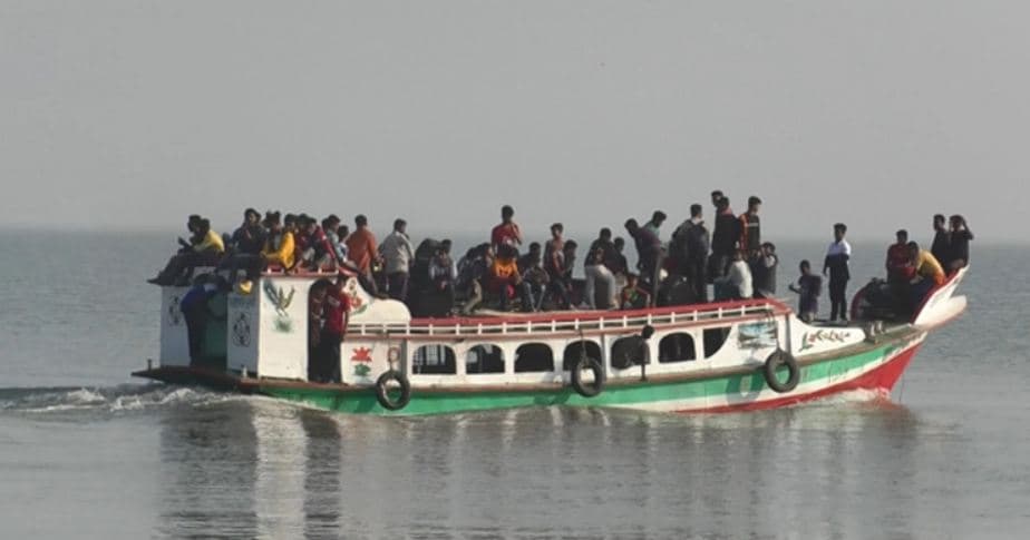 ভোলায় লঞ্চ চলাচলে ৭ মাসের নিষেধাজ্ঞা
