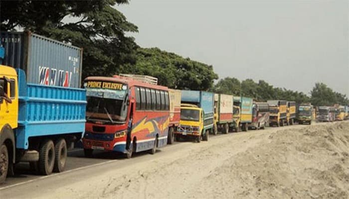 বঙ্গবন্ধু সেতু মহাসড়কে ২০ কিলোমিটার যানজট