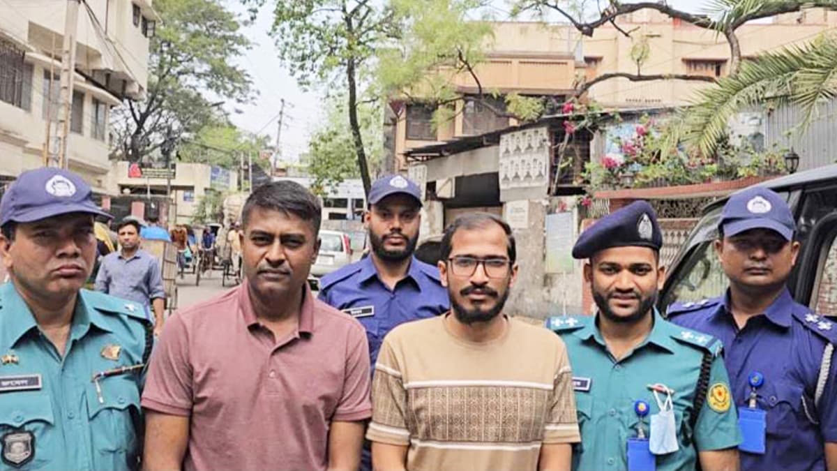 আটক প্রক্টর ও শিক্ষার্থীর বিরুদ্ধে অভিযোগের প্রাথমিক সত্যতা পেয়েছে পুলিশ