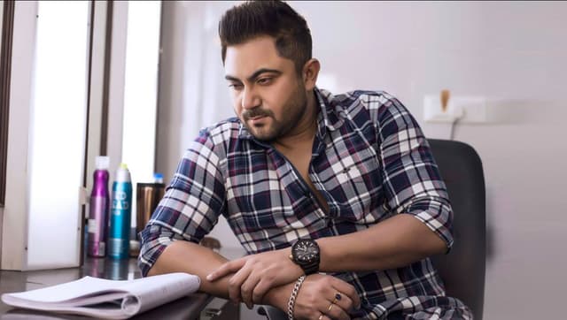 অসুস্থ হয়ে হাসপাতালে সোহম