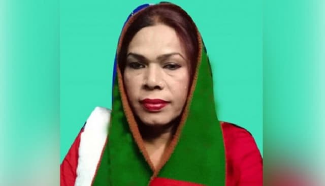 তৃতীয় লিঙ্গের চেয়ারম্যানের বিরুদ্ধে দুর্নীতির অভিযোগ
