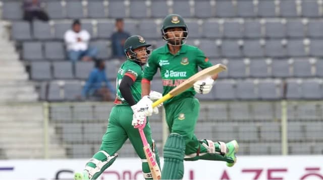 মুশফিকের ঝড়ো সেঞ্চুরিতে নতুন রেকর্ড বাংলাদেশের