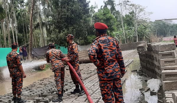 কাউখালীতে ইটভাটায় জরিমানা