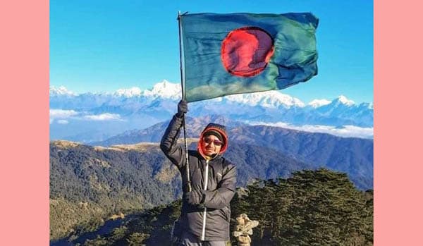 পায়ে হেঁটে বিশ্বভ্রমণে দেবীদ্বারের শান্ত