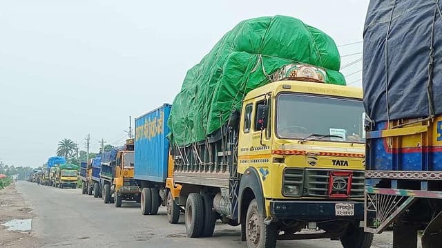 ঈদের আগে-পরে ৬ দিন মহাসড়কে ট্রাক চলাচল বন্ধ