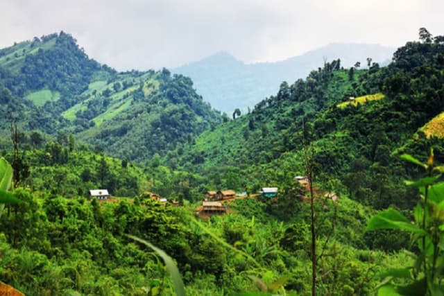 বান্দরবান-রাঙ্গামাটি সীমান্তে দুই গ্রুপের সংঘর্ষে নিহত ৩