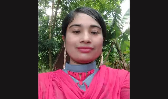 দেবীদ্বারে অন্তঃসত্ত্বা রুমীর ঝুলন্ত লাশ উদ্ধার, স্বামী ও ভাসুর আটক