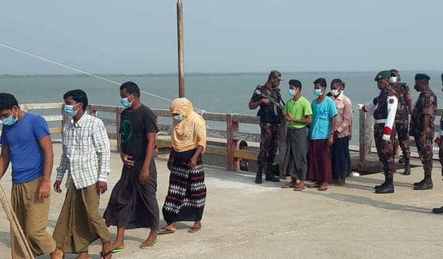 মিয়ানমারে কারাভোগ শেষে ৪১ বাংলাদেশী ফেরত