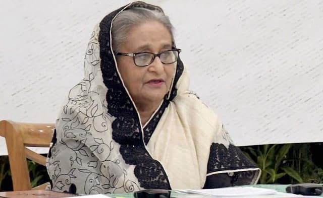 সিনেমা শিল্পকে আধুনিক প্রযুক্তিসম্পন্ন করতে চাই :প্রধানমন্ত্রী