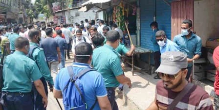 বরিশালে পুলিশী বাঁধায় পন্ড যুবদলের কেন্দ্রীয় কর্মসূচি