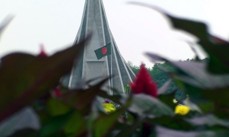 সুসজ্জিত জাতীয় স্মৃতিসৌধে নিরাপত্তা বলয়