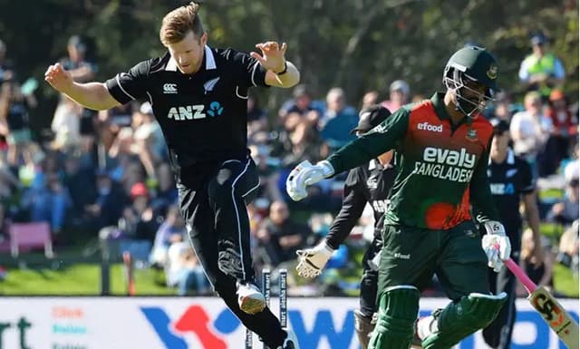 চার উইকেট হারিয়ে বিপদে বাংলাদেশ