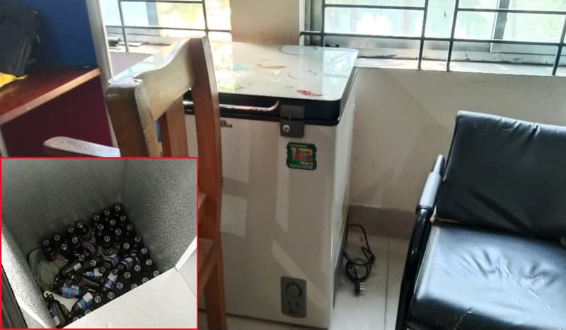ফ্রিজে ঢুকিয়ে কুরিয়ারে ফেন্সিডিলের চালান !