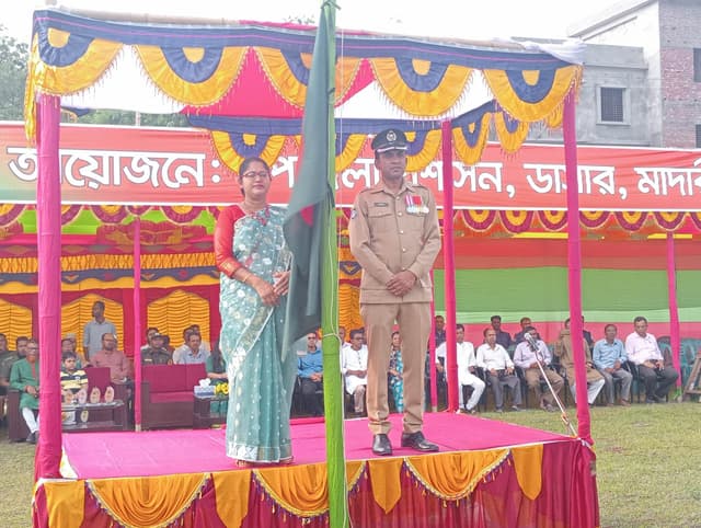 ডাসারে মহান স্বাধীনতা ও জাতীয় দিবস উদযাপিত