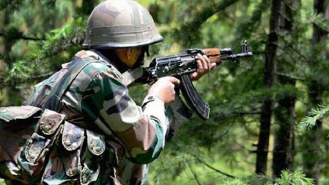 নওগাঁ সীমান্তে বিএসএফের গুলিতে বাংলাদেশি নিহত