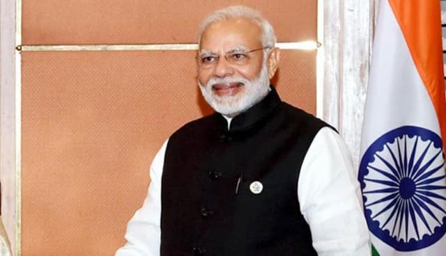 মোদির দেশে ফেরার সময় পরিবর্তন