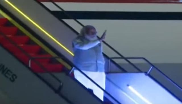 ঢাকা ছাড়লেন মোদি