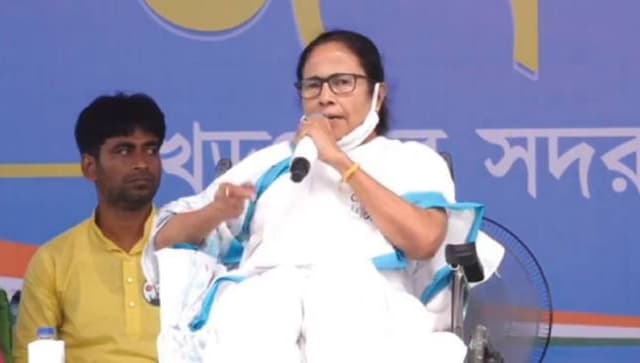 মোদির ভিসা বাতিলের দাবি মমতার