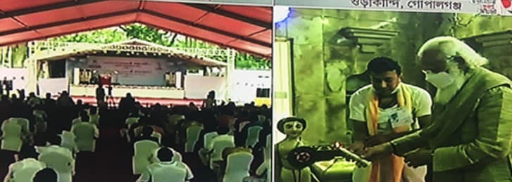 ওড়াকান্দিতে মতুয়া মন্দিরে নরেন্দ্র মোদির প্রার্থনা