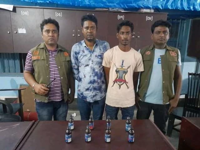 মেহেরপুরে মাদকসহ দুইজন আটক